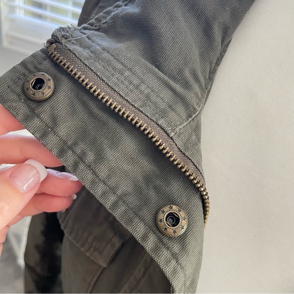 Fitted Surplus Jacket - Picture 10 of 10